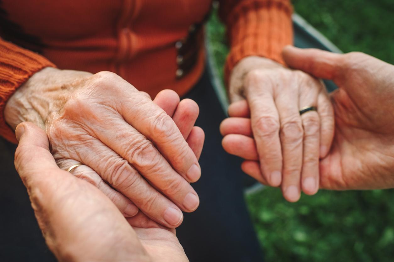 hands