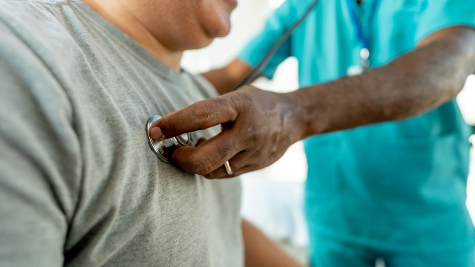 male patient gets his heart checked by ND